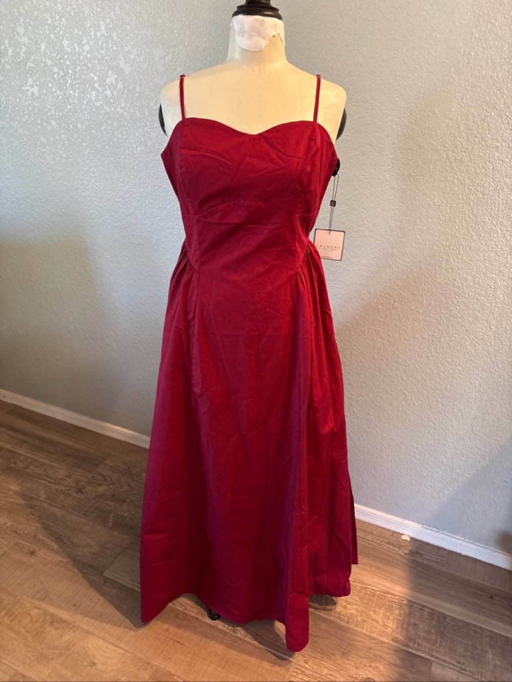 Laundry By Shelli Segal Red Strapless Sweetheart Midi Dress